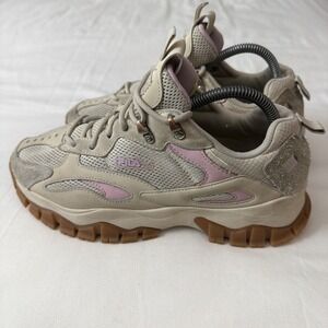Women's Size 9.5 Pink Suede FILA RAY TRACER TR 2 Sneakers 1911 Trail Shoes Clean